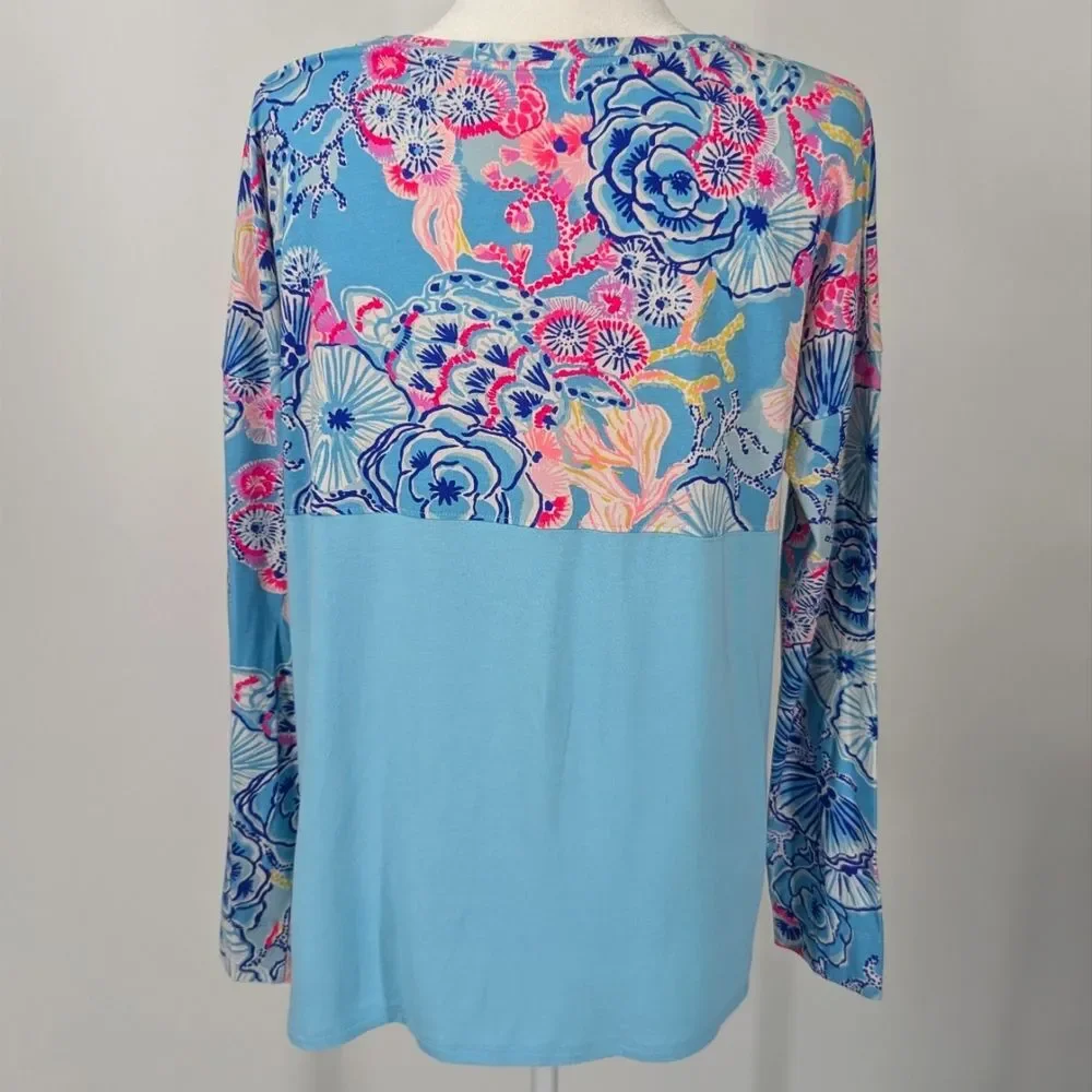Lilly Pulitzer Blue Hot Pink Turtle Coral Long Sleeve Finn Shirt Blouse Medium - Picture 3 of 9